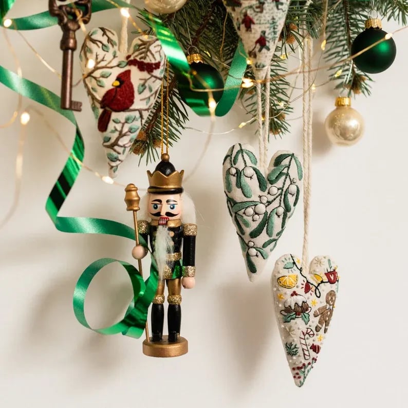 DIY Heart Shaped Hand Embroidered Christmas DIY material kit
