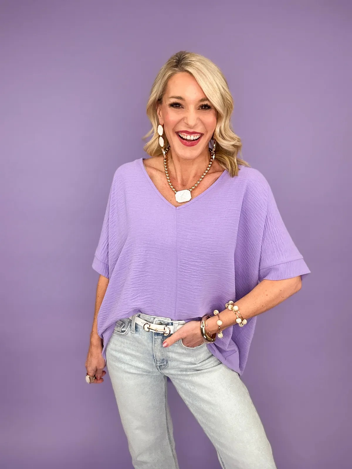 Women’s Textured V-Neck Loose-Fit Blouse