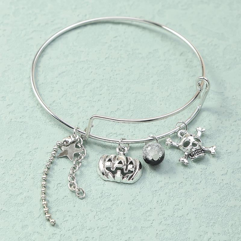 Fashionable And Creative Skull Pendant Retractable Adjustable Bracelet