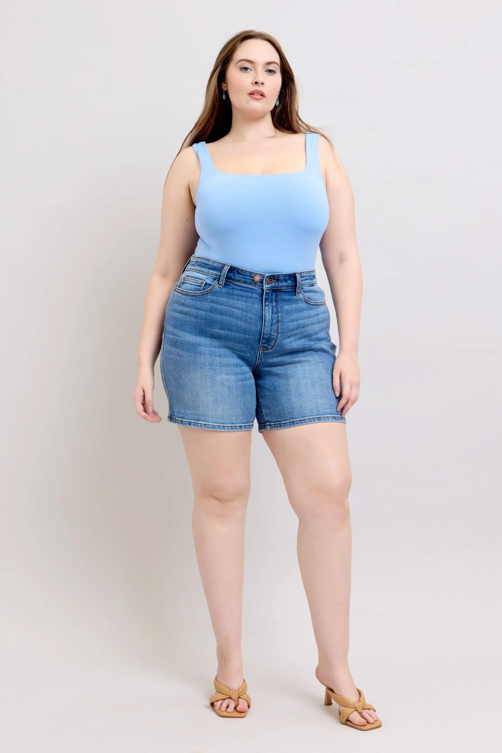 2 Button Denim Shorts with Pockets
