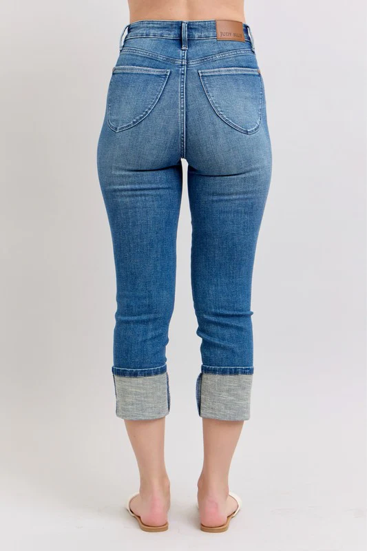 Blue Full Size Skinny Cuff Capris Jeans with Pockets Plus Size