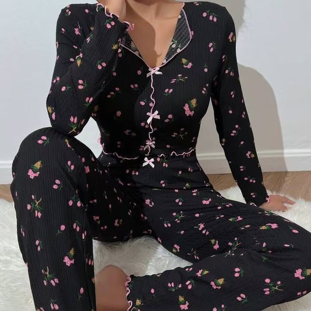 Simple V Neck Regular Fit Lounge Set
