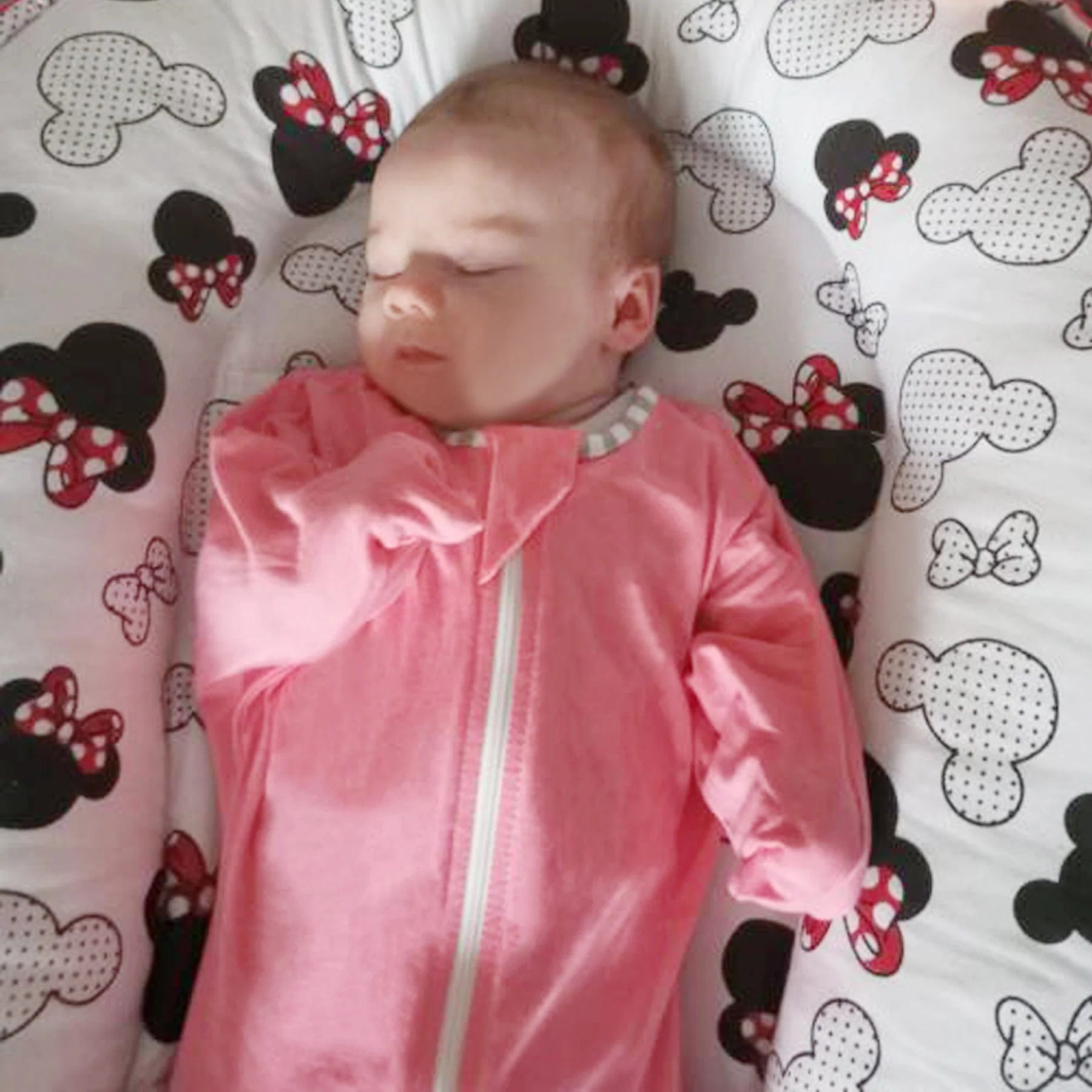 1.0 Tog Shark-Fin Transition Swaddle