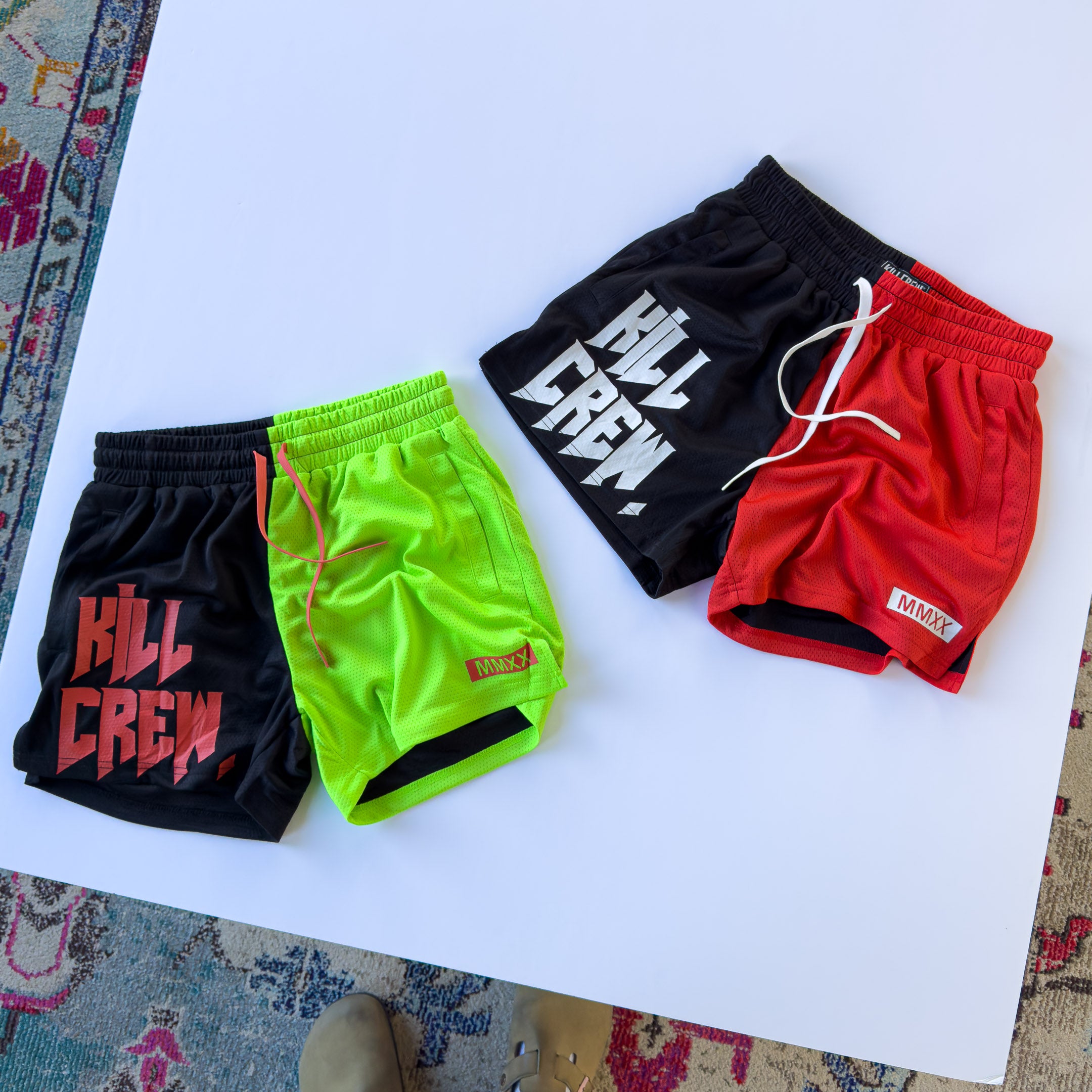MUAY THAI SHORTS (MID THIGH CUT) 2 TONE - BLACK / GREEN