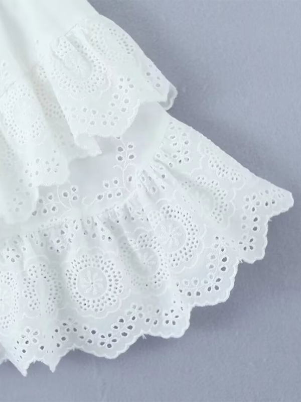 French Lace Embroidery Elastic Waist A-Line Mini Skirt