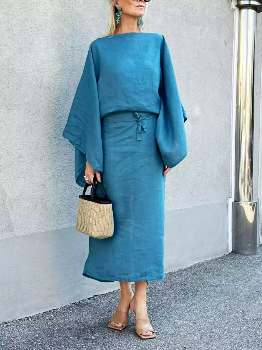Casual cotton and linen batwing sleeve belt solid color dress