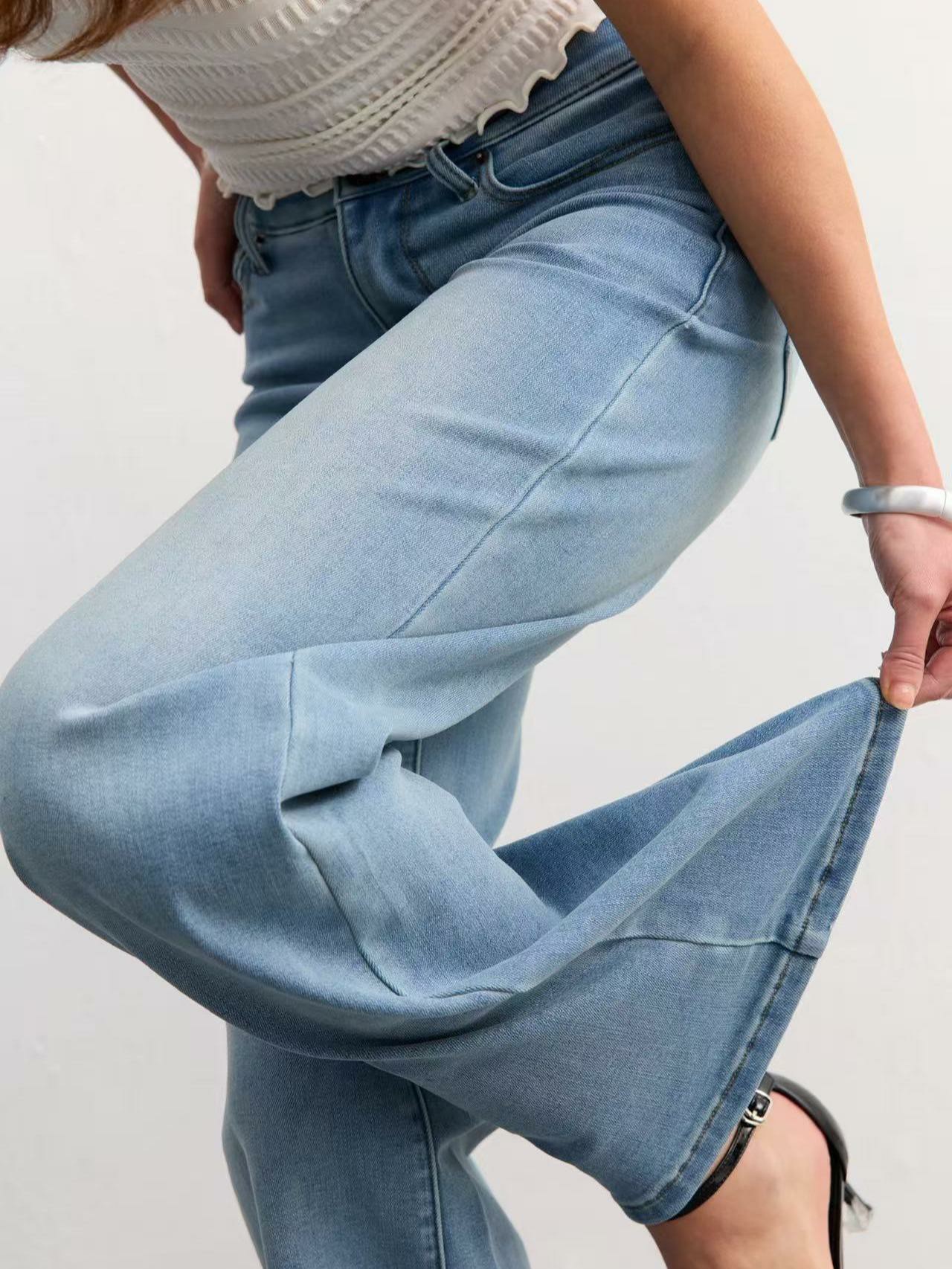 Women's High-Rise Wide Leg Jeans