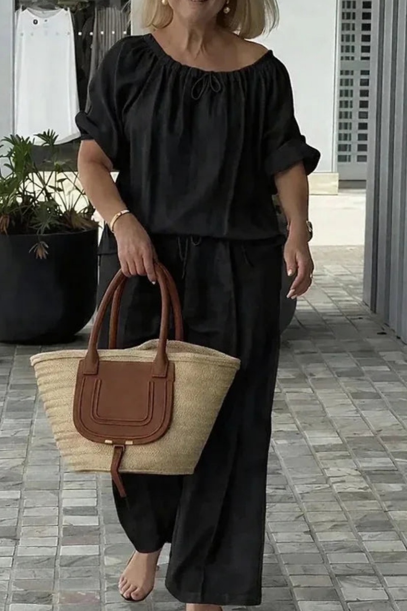 Cotton Linen Set with a Loose Fit