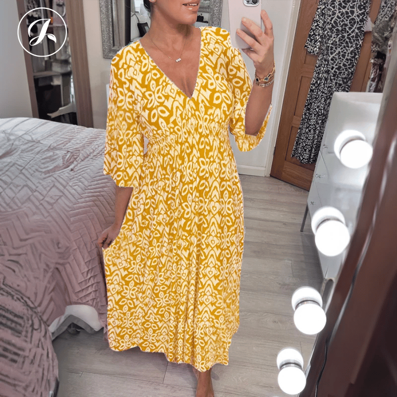 👗Bohemian casual print V-neck shirred waist long dress