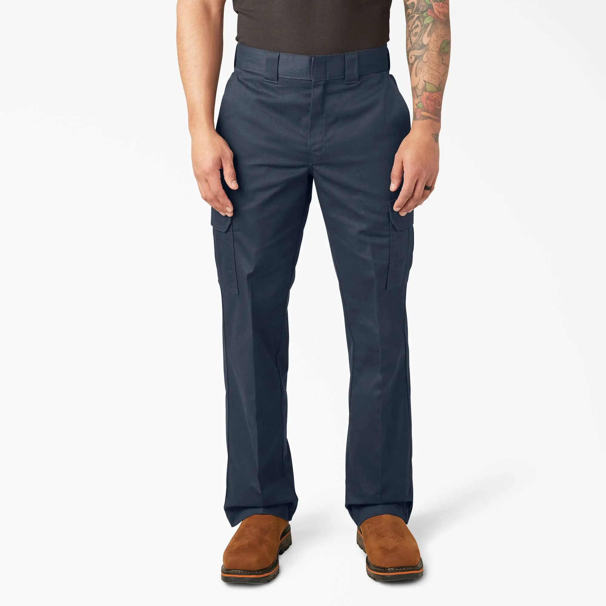 Men’s Relaxed Fit Cargo Work Pants, Wrinkle-Resistant Fabric, Easy-Care
