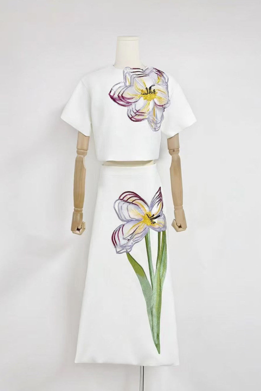 Flower Print set in white